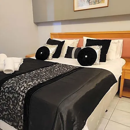 N E P Center Rodos Hotell 2*