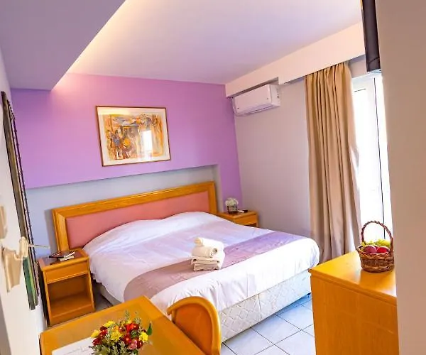 Otel N E P Center Rodos 2*